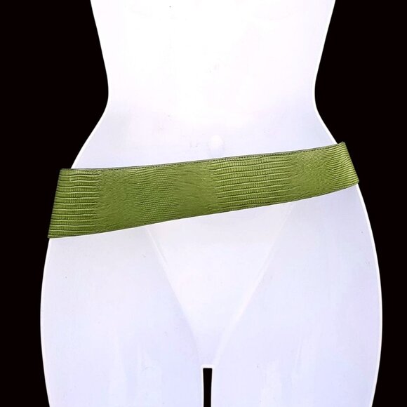 Vintage Avocado Green Leather Statement Belt Brass Buckle USA 27–31 Small - Picture 5 of 13